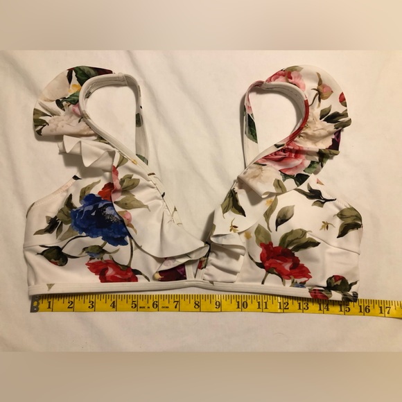 Floral & white, XXL, bikini top - Picture 4 of 7